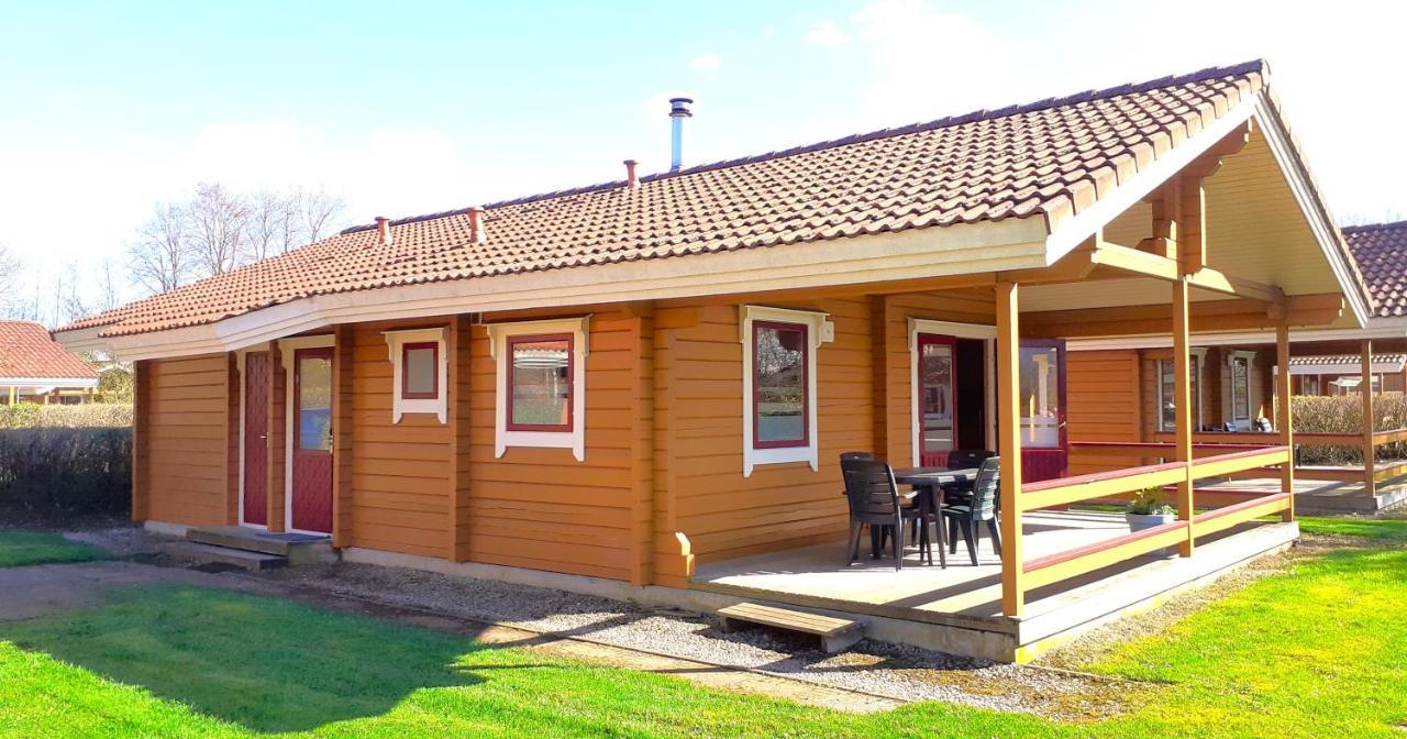 Lupine Lodge Gramsbergen Exterior photo